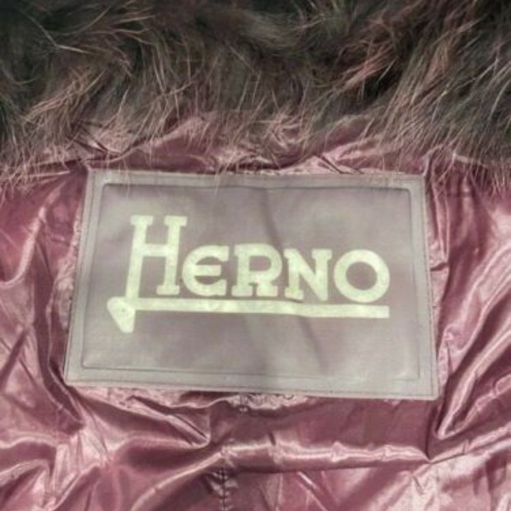 Herno- Claudia Shorter Fitted Jacket- wine color Size 40 - Picture 7 of 8